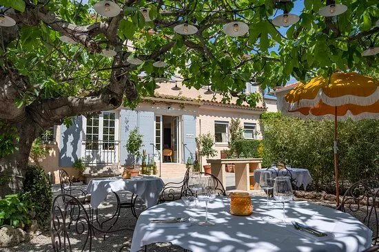 Hotel Lou Cagnard