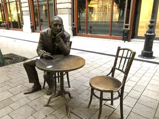 Statue of Krudy Gyula