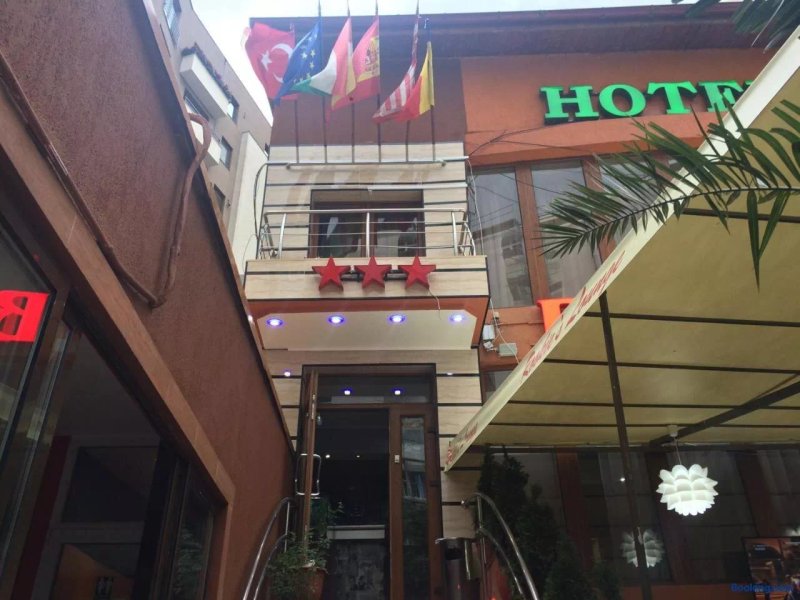 Hotel Byblov