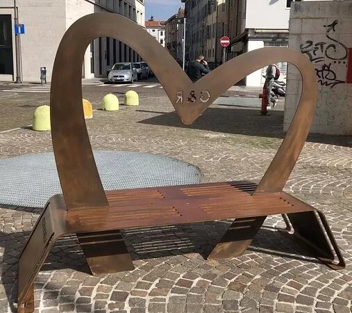 Panchina dell'Amore di Romeo e Giulietta