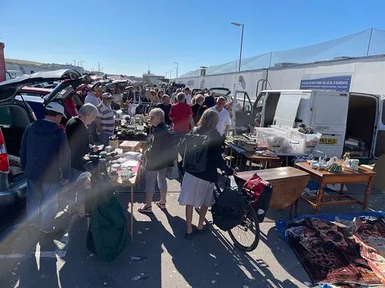 Brighton Marina Market Giant Car Boot