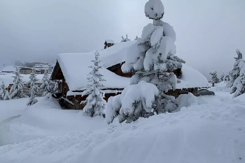 Charming chalet with view