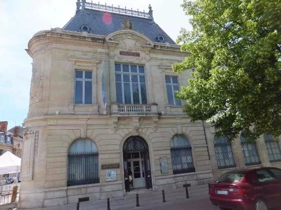Musee des Beaux-Arts  Et D'archeologie