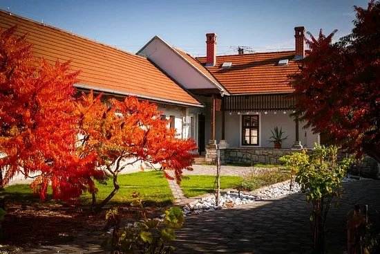 Bardon Winery