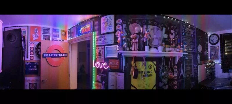 Lovell's Late Nite Bar