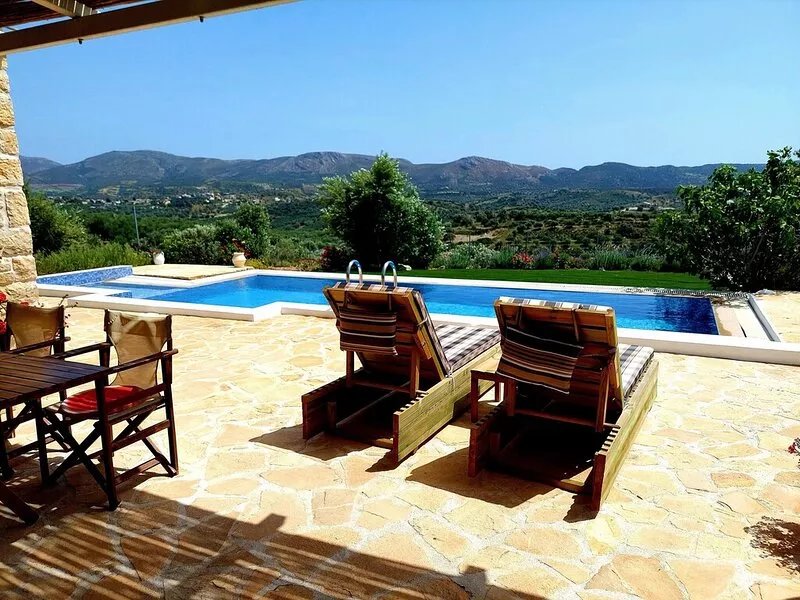 Luxury, 2015 stone-built, 2 bedroom Villa with pool and sea view