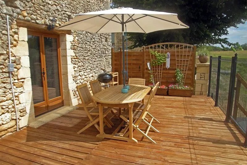 Luxury self-catering accommodation with private pool (2 Bedrooms, sleeps 5)
