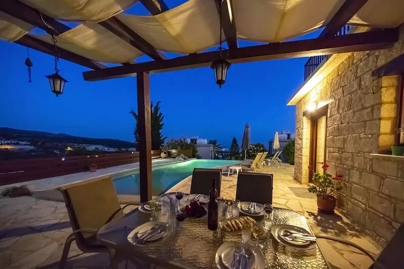 'Owls Watch Villa' -  A Stone Built Villa that sleeps 6 guests  in 3 bedrooms