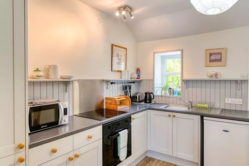 Quiet, cosy country cottage with views across the Firth of Clyde to Ailsa Craig