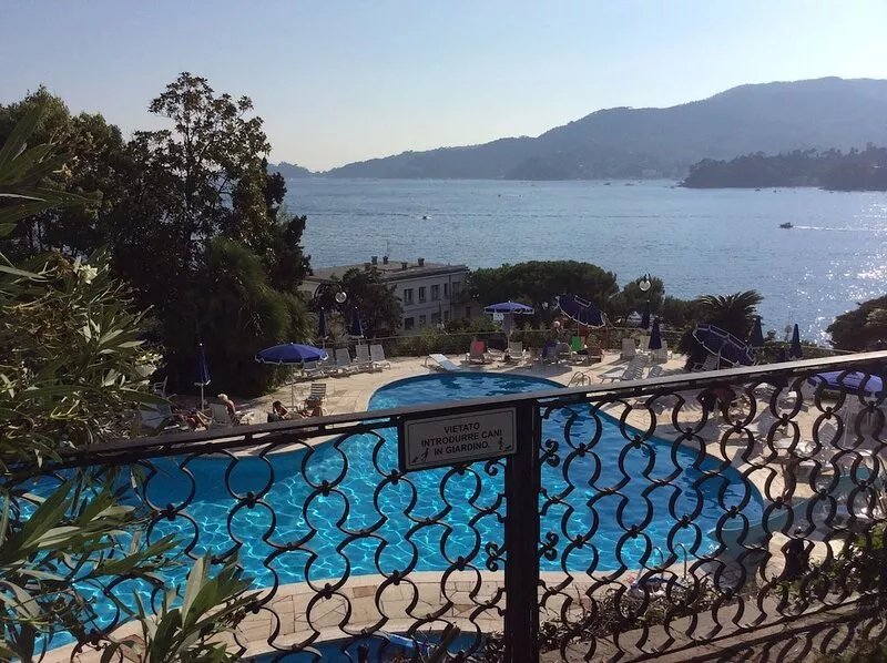 Elegant apartment with breathtaking view of the Gulf of Tigullio