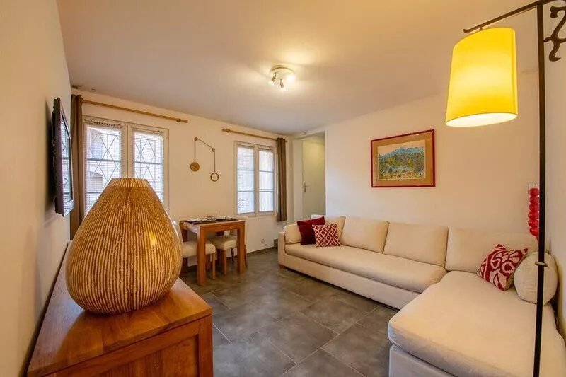 Superb apartment in the center of Saint Tropez