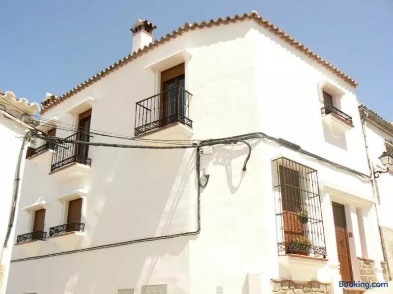 Casa Rural-Apartamento El Lebrillero