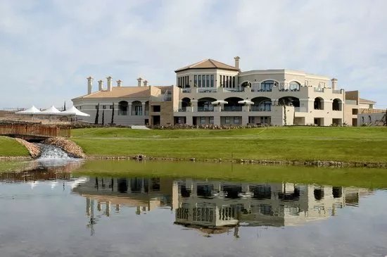 Hacienda Del Alamo Golf Resort