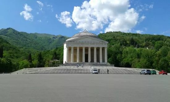 Tempio Canoviano di Possagno