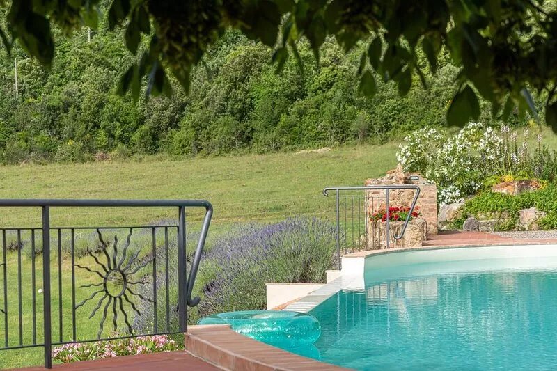 Historic Holding with   wonderful swimming pool near Siena, Tuscany, Italy