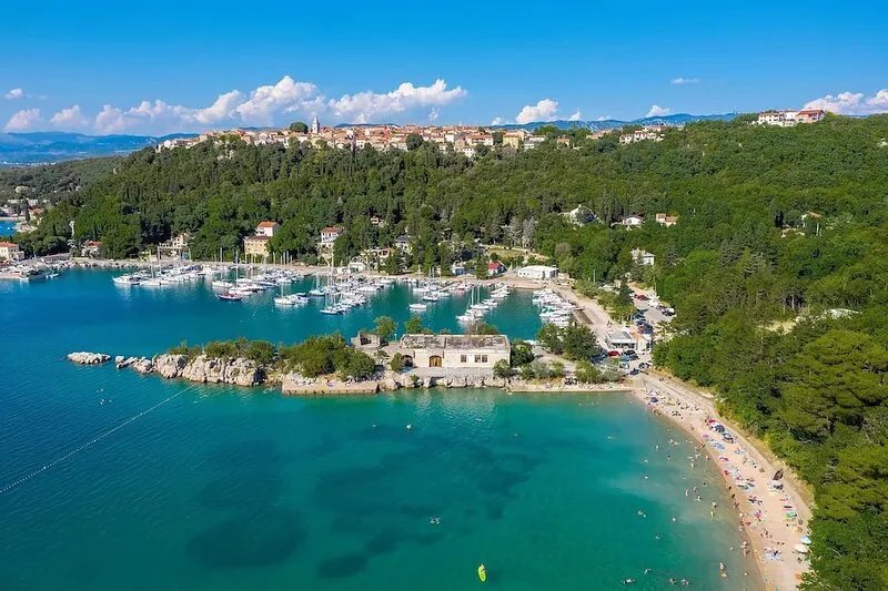 Fully Renewed old Town House With top Floor Terrace and Amazing sea View