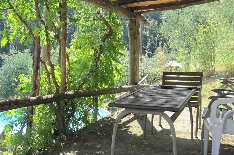 Peaceful rustic house with stunning views, garden and pergola.