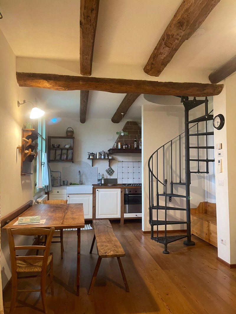Charming apartment "Anna" in historical Villa Calanco on the hills of Dozza