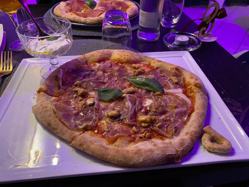 Ristorante Pizzeria Farm