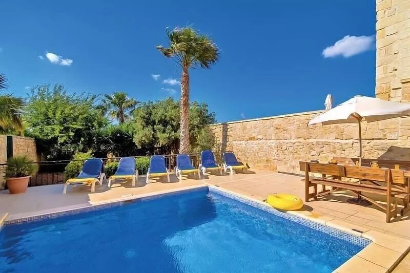 Villa Strawberry - Typical and charming Maltese farmhouse with private pool