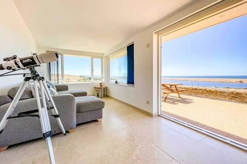 Coastguards Retreat - Luxury, coastal, sea views