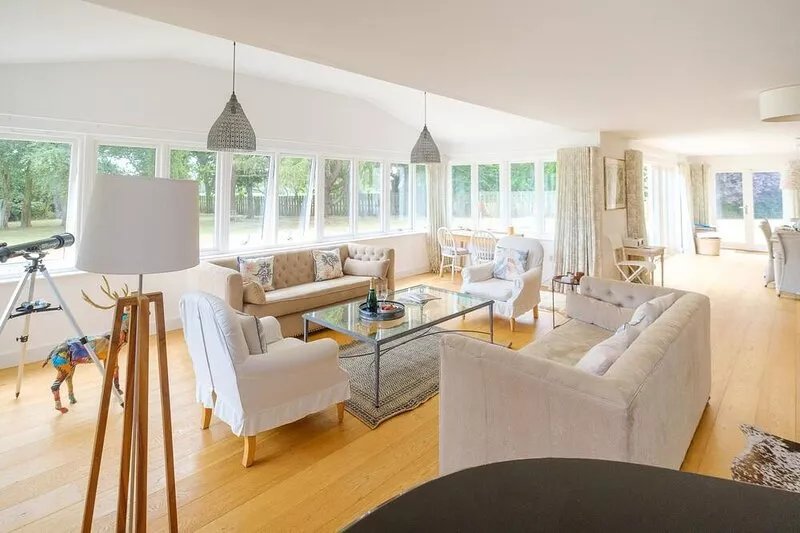 Greenacres  - sleeps 10 guests  in 5 bedrooms
