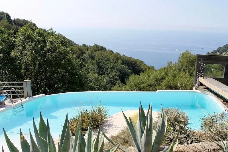 Spacious dream villa near Monaco with a beautiful sea view