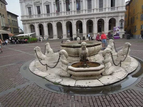 Fontana Contarini