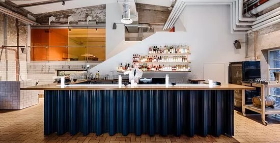 Tislaamo - Distillery Bar
