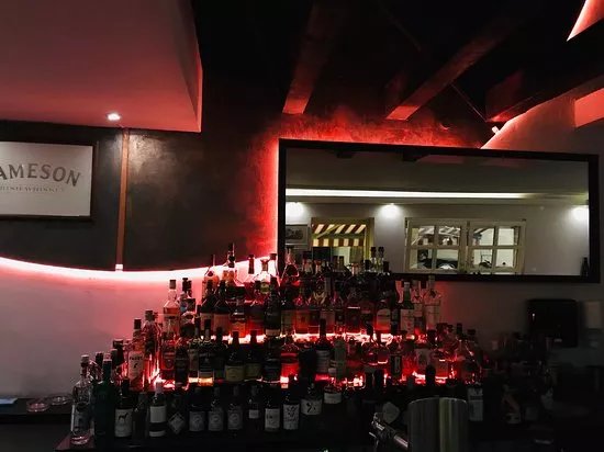 MelRose Bar
