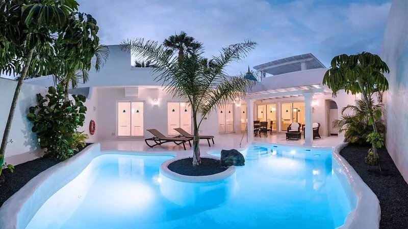 Royal Villa 2 people Alegria