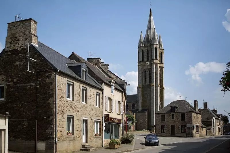 Newly refurbished Classic French farmhouse