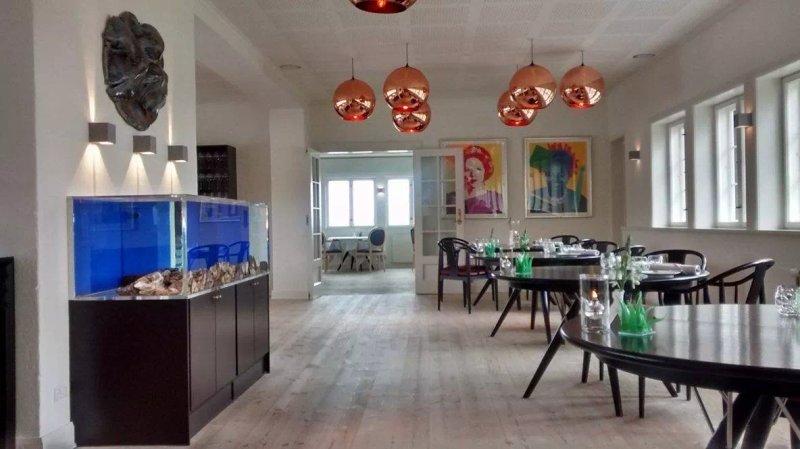 Molskroen Strandhotel og Molskroens Brasserie