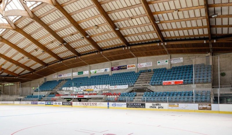 Patinoire des Eaux Minerales