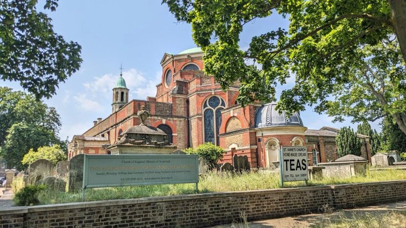 St Annes Parish Church