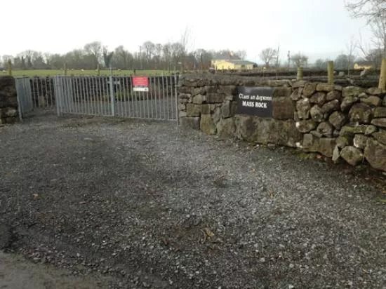 Mass Rock - Clais an Aifrinn