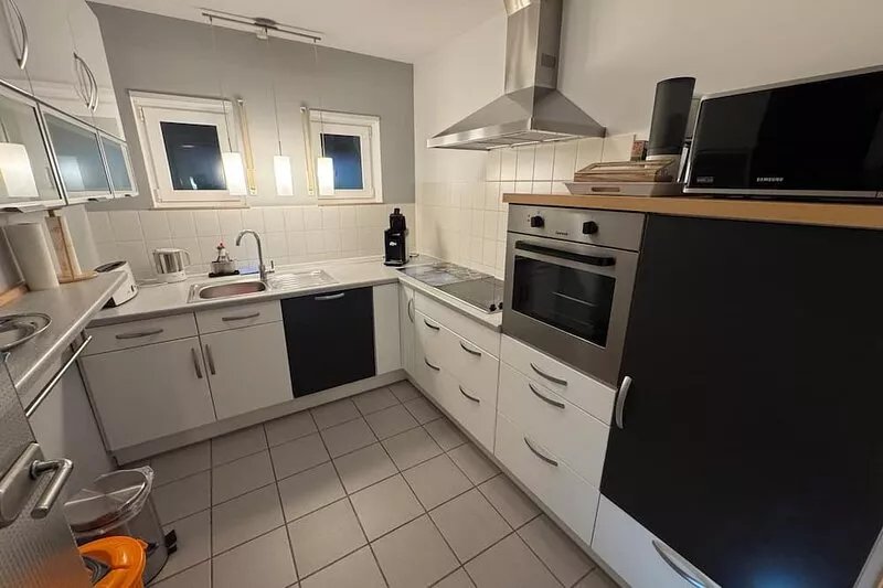 Spacious vacation apartment with a beautiful terrace in a huge garden.