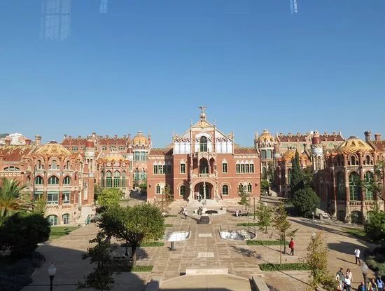 Esglesia de l'hospital de la Santa Creu i Santa Pau