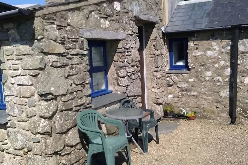 Birch cottage, Treleidir Holiday Cottage, near coastpath and beaches