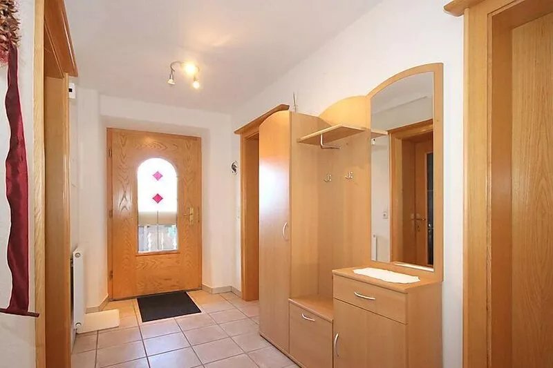 Lueg ins Land by Interhome