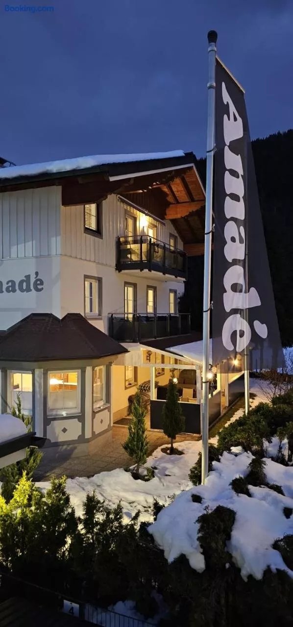 Gastehaus Amade
