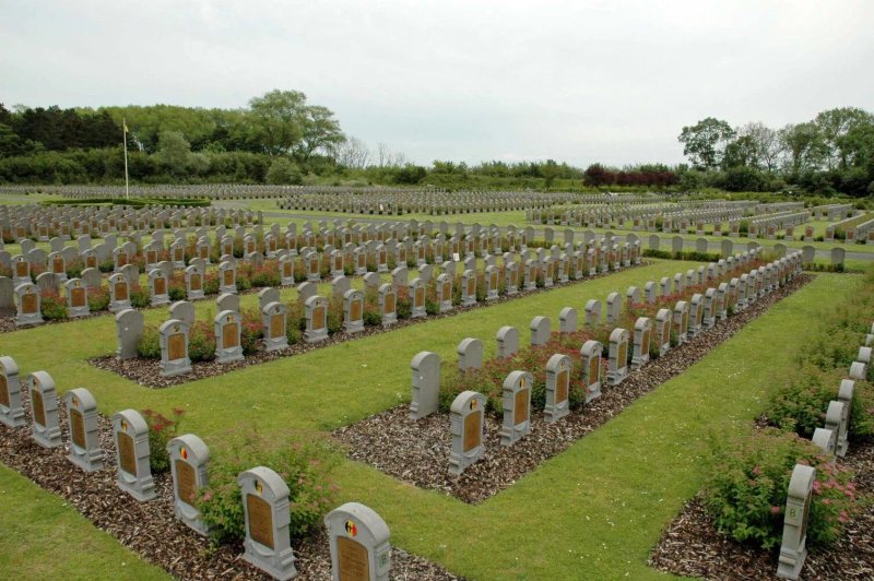Cimetiere Militaire Belge de De Panne