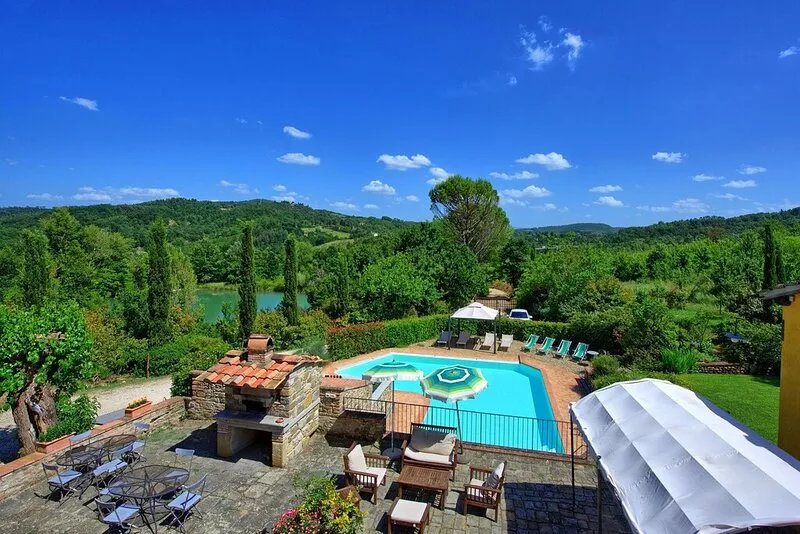 Private Villa with private pool, A/C, WIFI, hot tub, TV, panoramic view