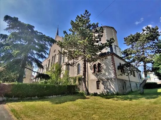 Eglise Notre Dame De L'assomption Et Eglise Saint-euvert