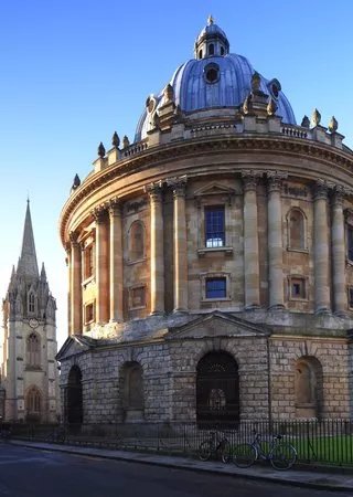 Walking Tours of Oxford
