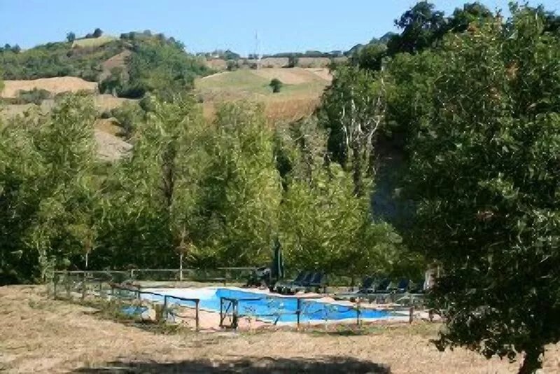 Large Farmhouse in peaceful location with large pool letting fast.