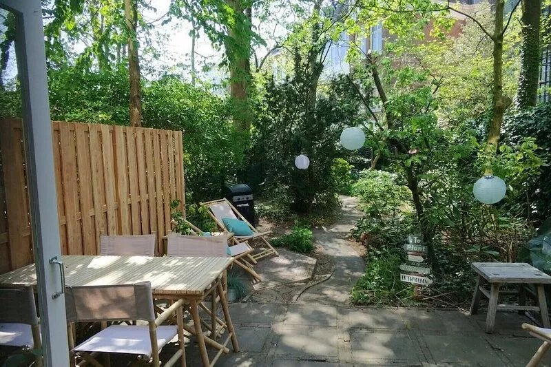 Spacious beachhouse 5 min from boulevard