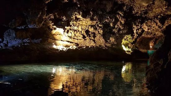 Sao Vicente Caves