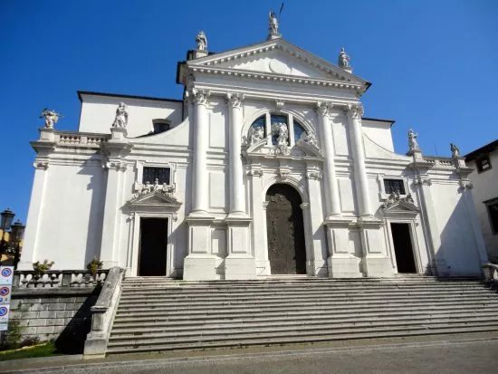 Duomo di San Michele Arcangelo