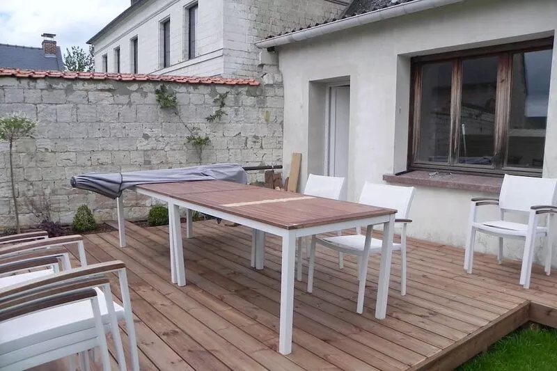 country house can accommodate 10 to 12 people 10 minutes of Arras